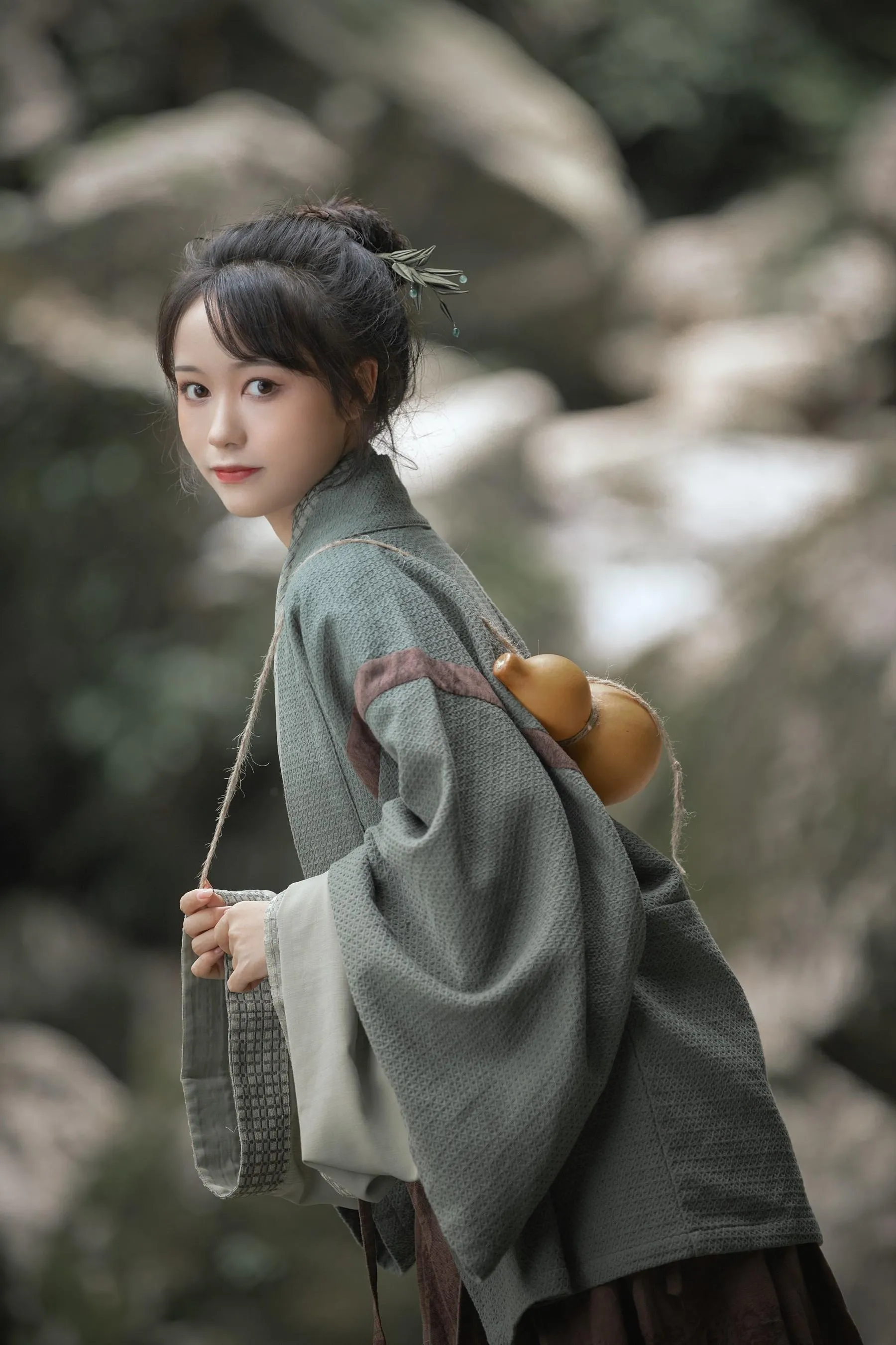 [YITUYU艺图语]2022.08.13 上山 梨一依 [38P]插图3